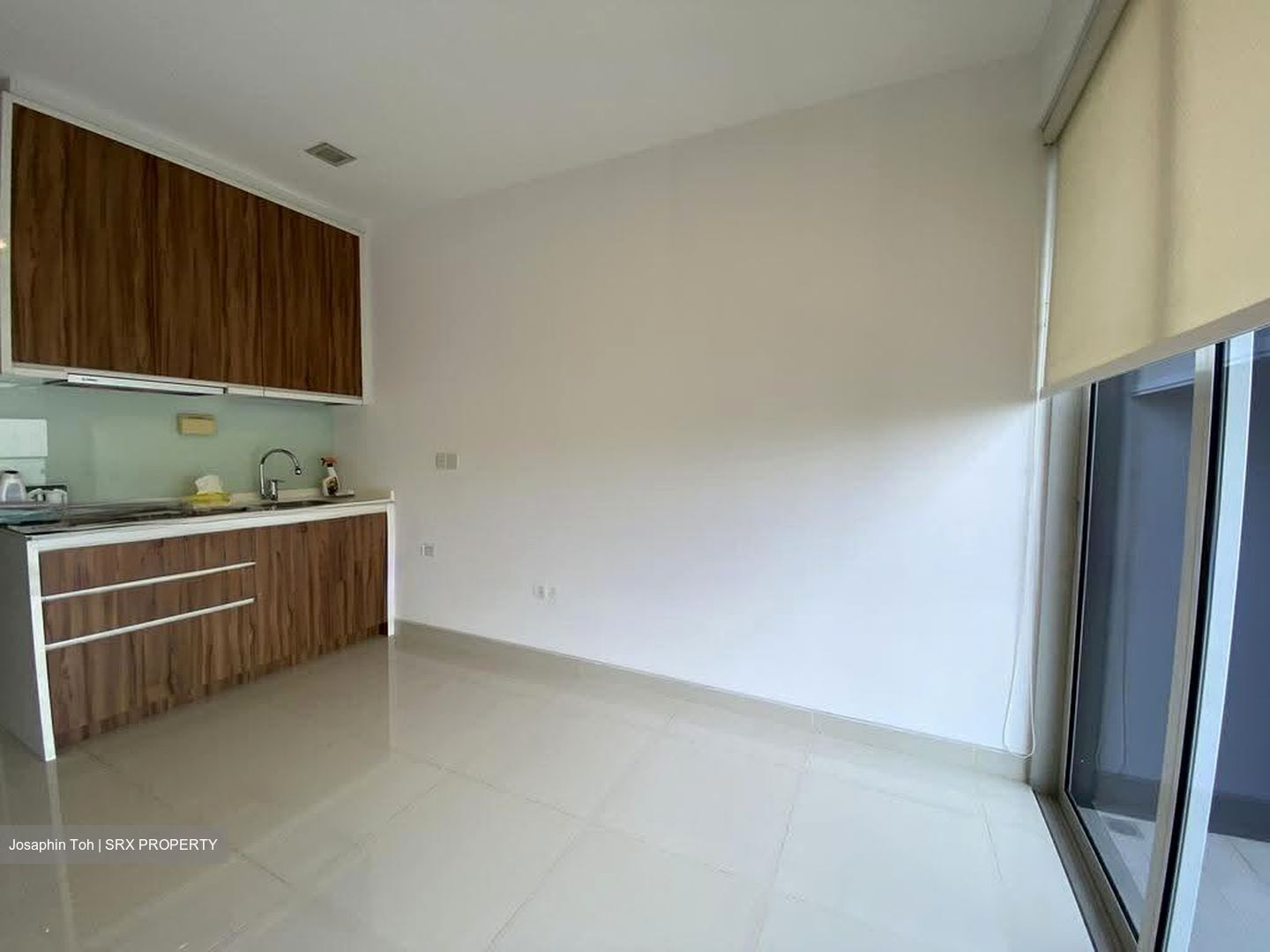 The Water Edge (D14), Apartment #633032071